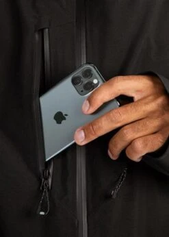 686 Men's Glacier Hydrastash Reserve Insulated Jacket 12 686 Men's Glacier Hydrastash Reserve Insulated Jacket -Ski Equipment 2122 686 mensglacierhydrastashreserveinsulatedjacket black4