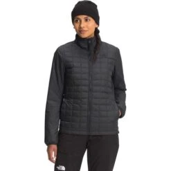 The North Face Women's Thermoball Eco Snow Triclimate Jacket -Ski Equipment fw22 nf0a4r18 hat modelalt4