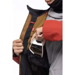 686 Men's GTX Hydrastash Sync Jacket 31 686 Men's GTX Hydrastash Sync Jacket -Ski Equipment fw23 686 mensgtxhydrastashsyncjacket brickredcolorblock 12