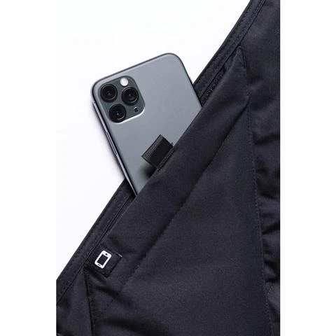 686 Waterproof Hooded Puffer Blanket 9 686 Waterproof Hooded Puffer Blanket - Image 9