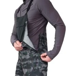 Obermeyer Men's Perseus Bib Pant -Ski Equipment fw23 obermeyer mensperseusbibpant ascent 4