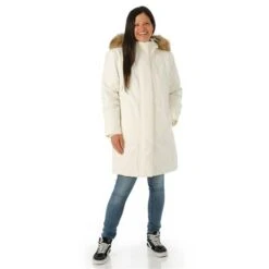The North Face Women's Arctic Parka 27 The North Face Women's Arctic Parka -Ski Equipment fw23 tnf womensarcticparka white model2